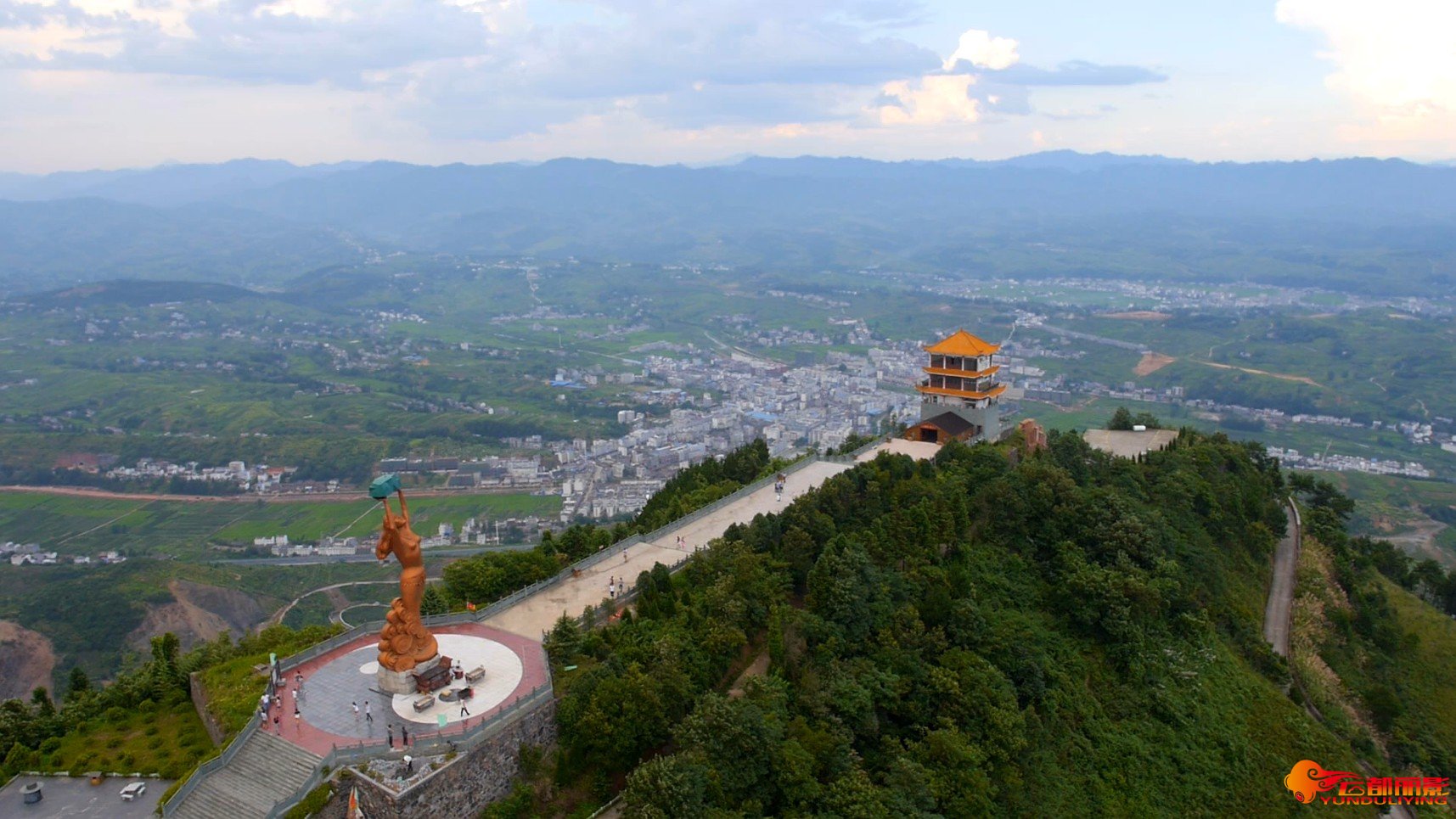 新手進行無人機航拍時需要注意什
