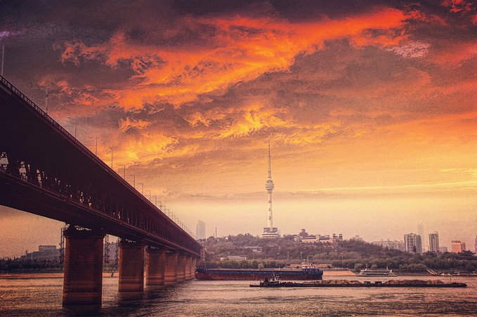 武漢航拍勇往直前